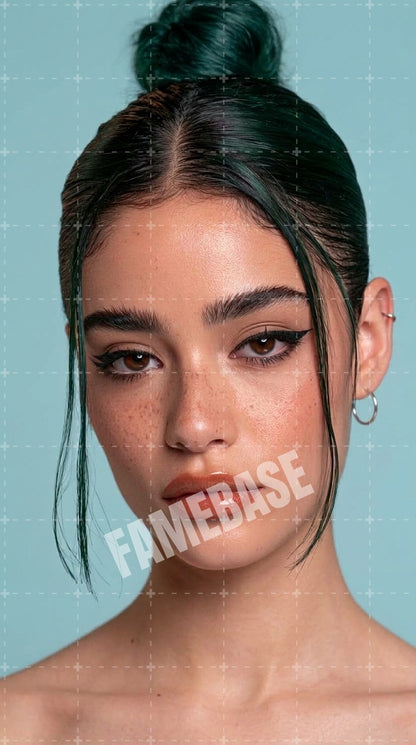 Lourdes Guerrero - Image 9