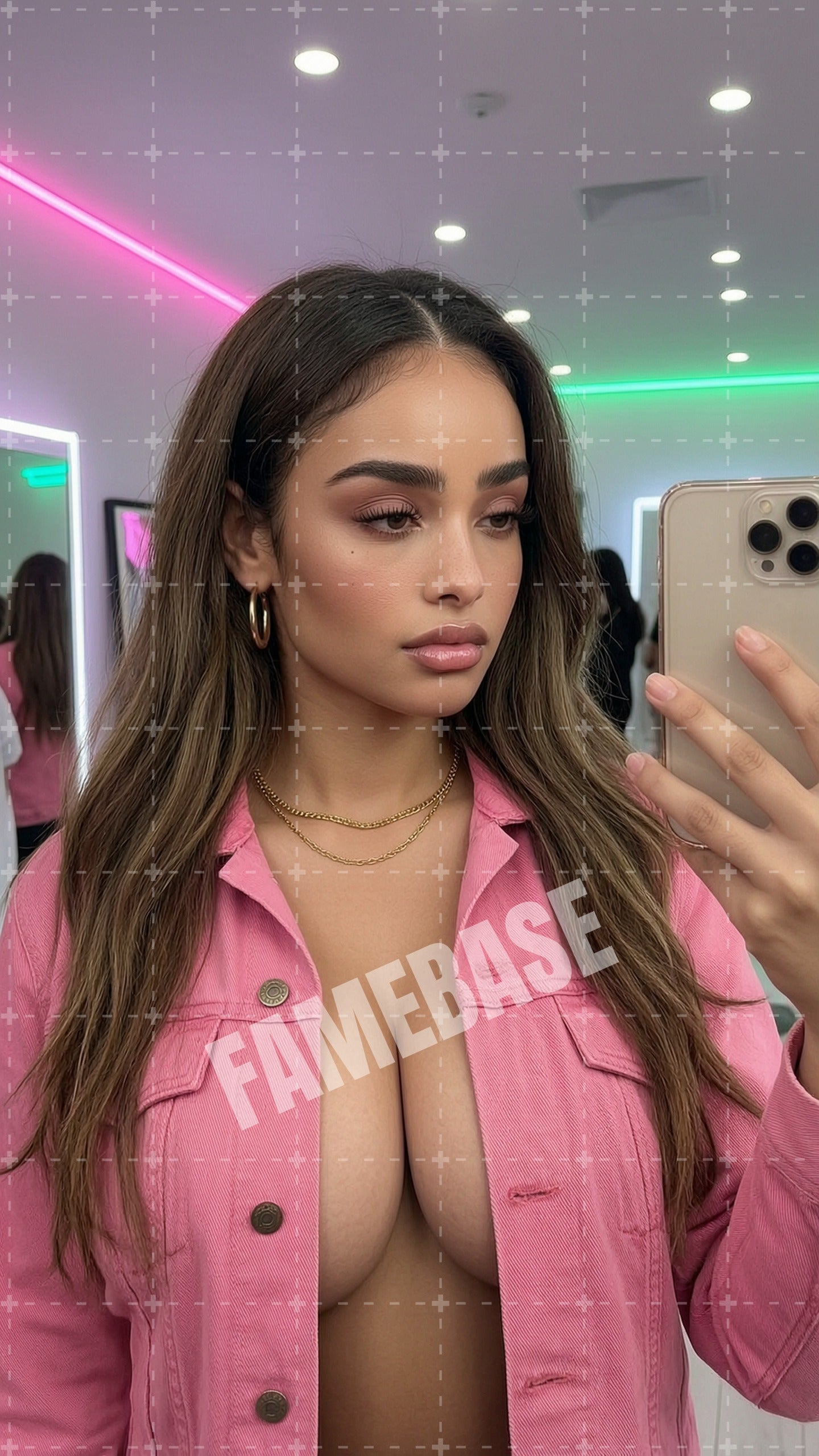 Dulce Mendoza - Image 1