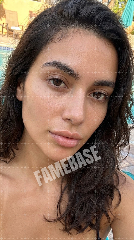 Sofia Flores - Image 8