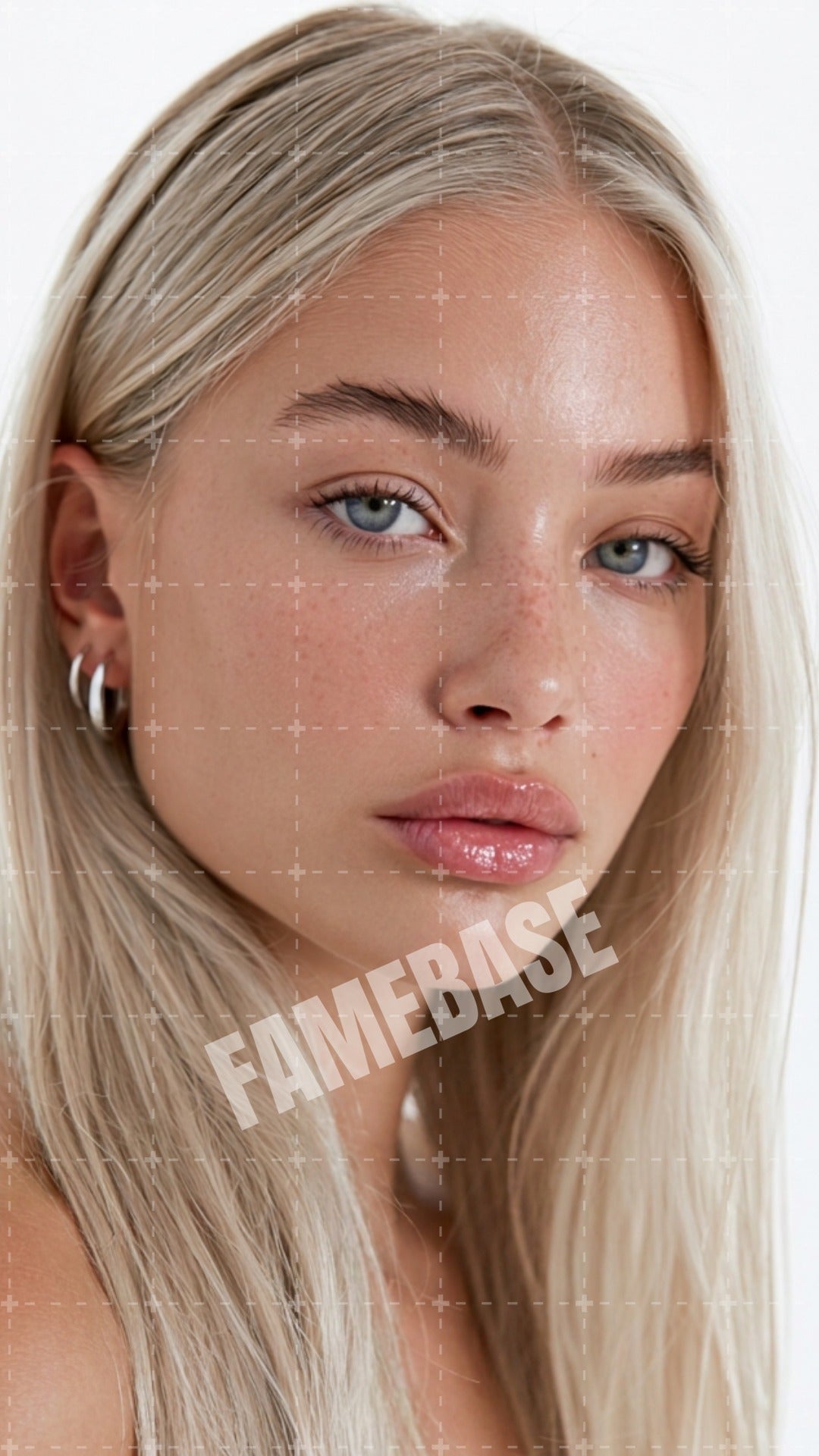 Chloe Young - Image 9