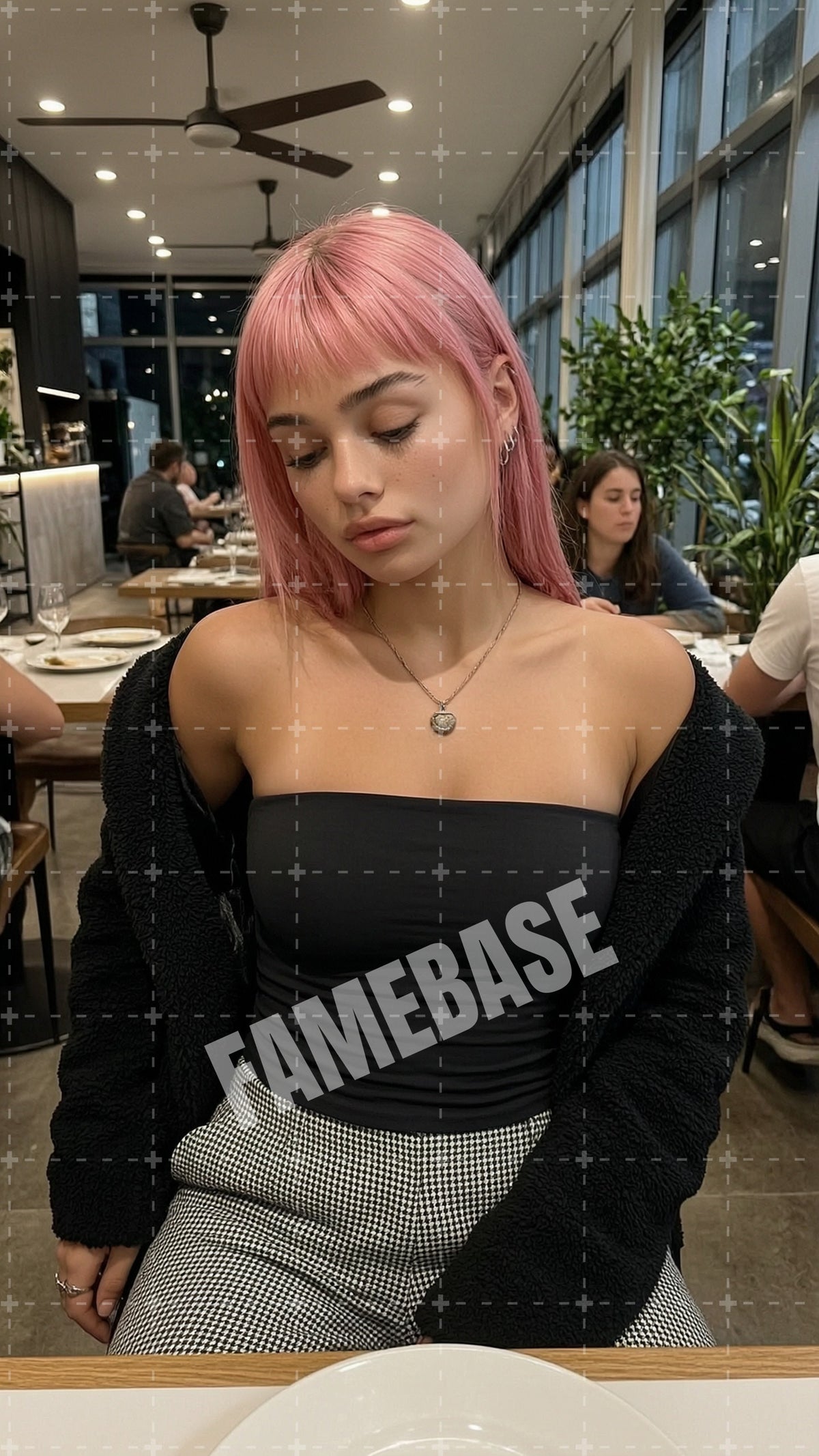Yana Muller - Image 7