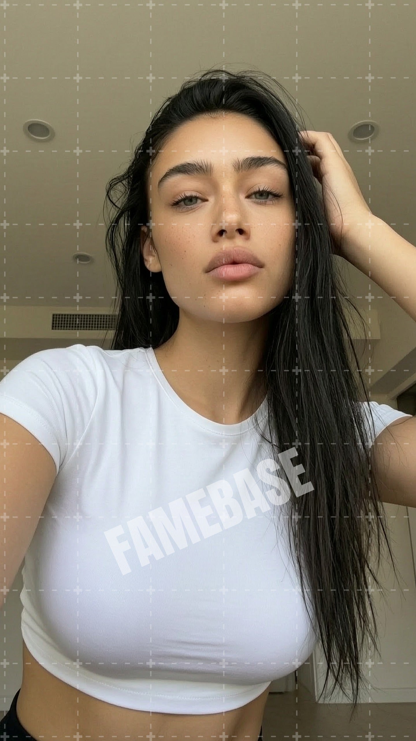 Elena Cabrera - Image 6