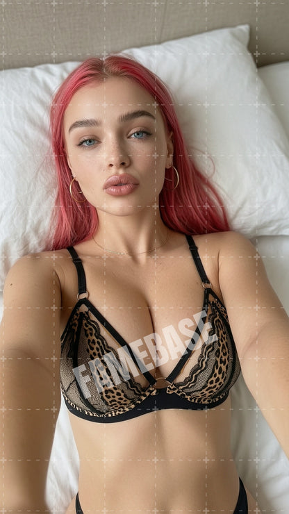 Scarlett Hall - Image 5