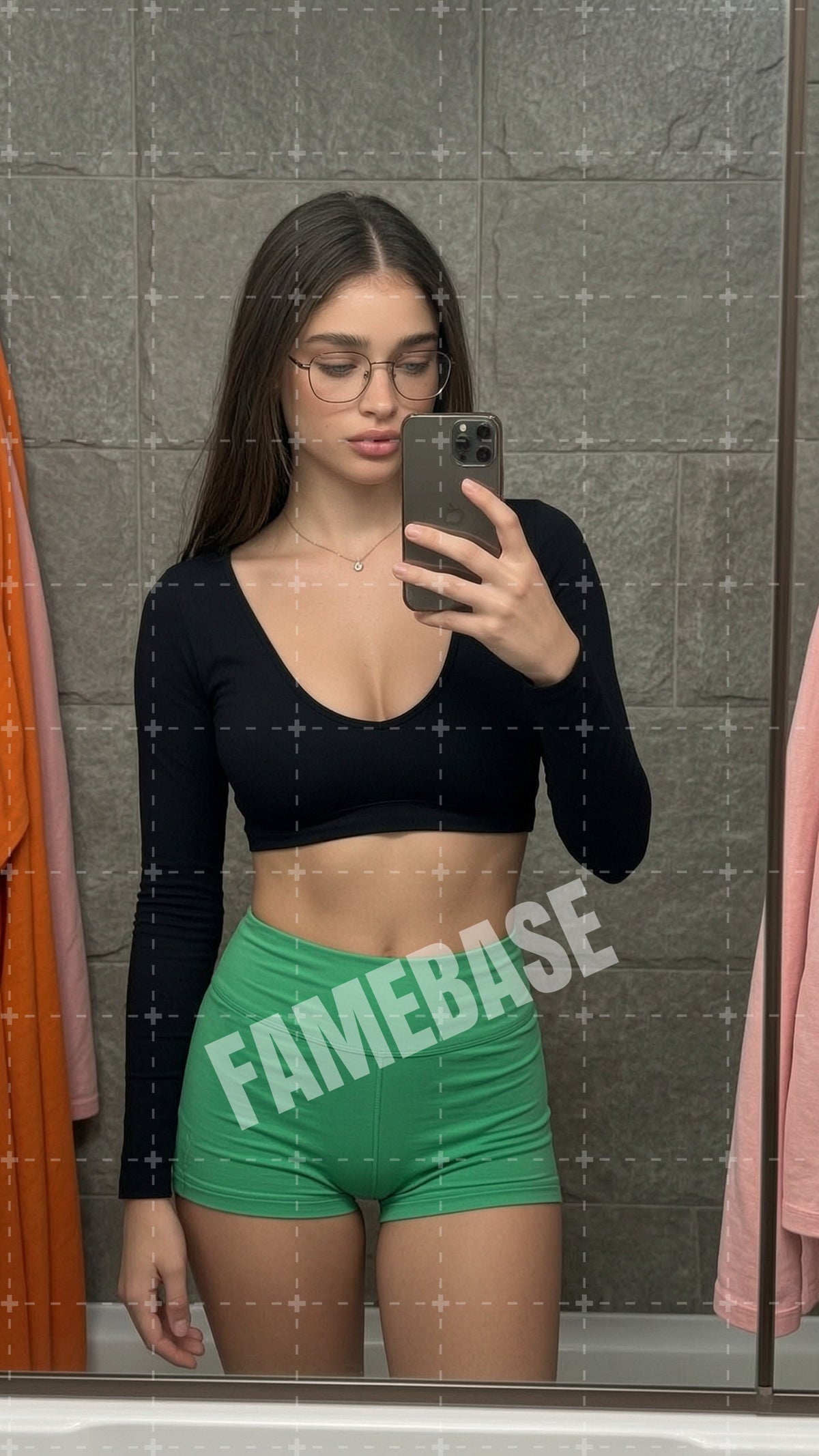 Hazel Davis - Image 8