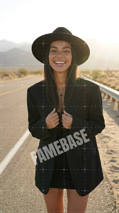 AI Latina - Zara Delgado - Image 8