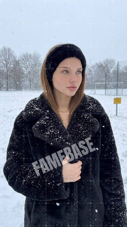 AI Cutei - Ella Sloane - Image 7